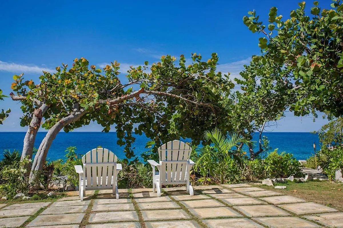 Hospitality Expert Little Waters Villa Негрил